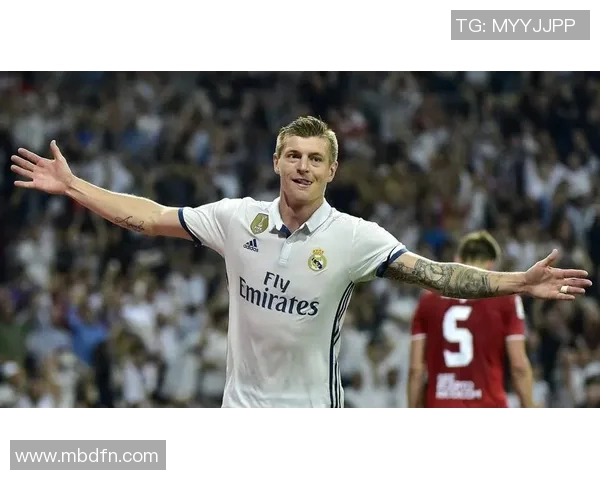 贝尔曼引领足球新时代 世界十大球星背后的传奇与荣耀