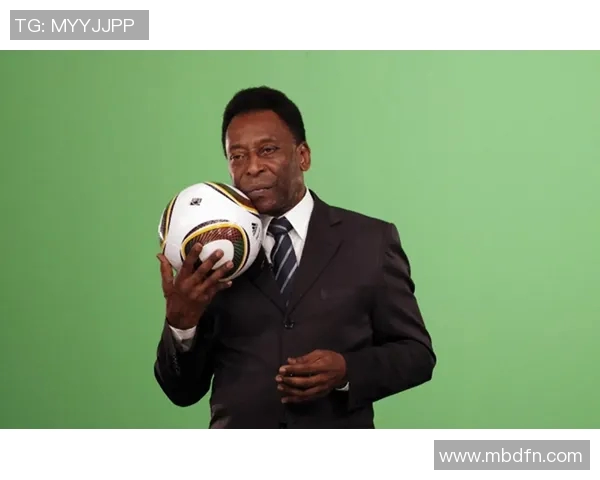 足球传奇代际交替：从贝利到梅西的时代风云与伟大球星的传承